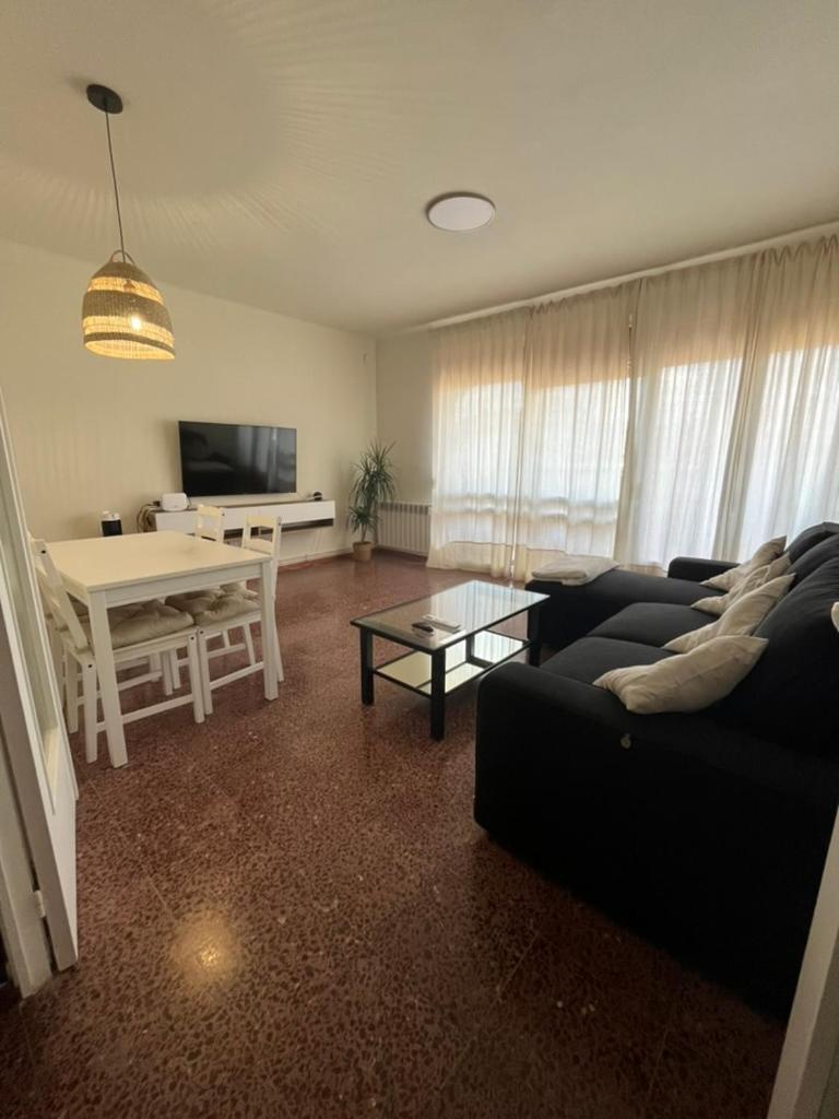 Encantador Apartamento En El Corazon De เตรมป์ ภายนอก รูปภาพ
